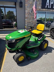 Shop John Deere riding lawn mower at Appliance Shark. Overland Park, KS's premier scratch-dent appliance store.