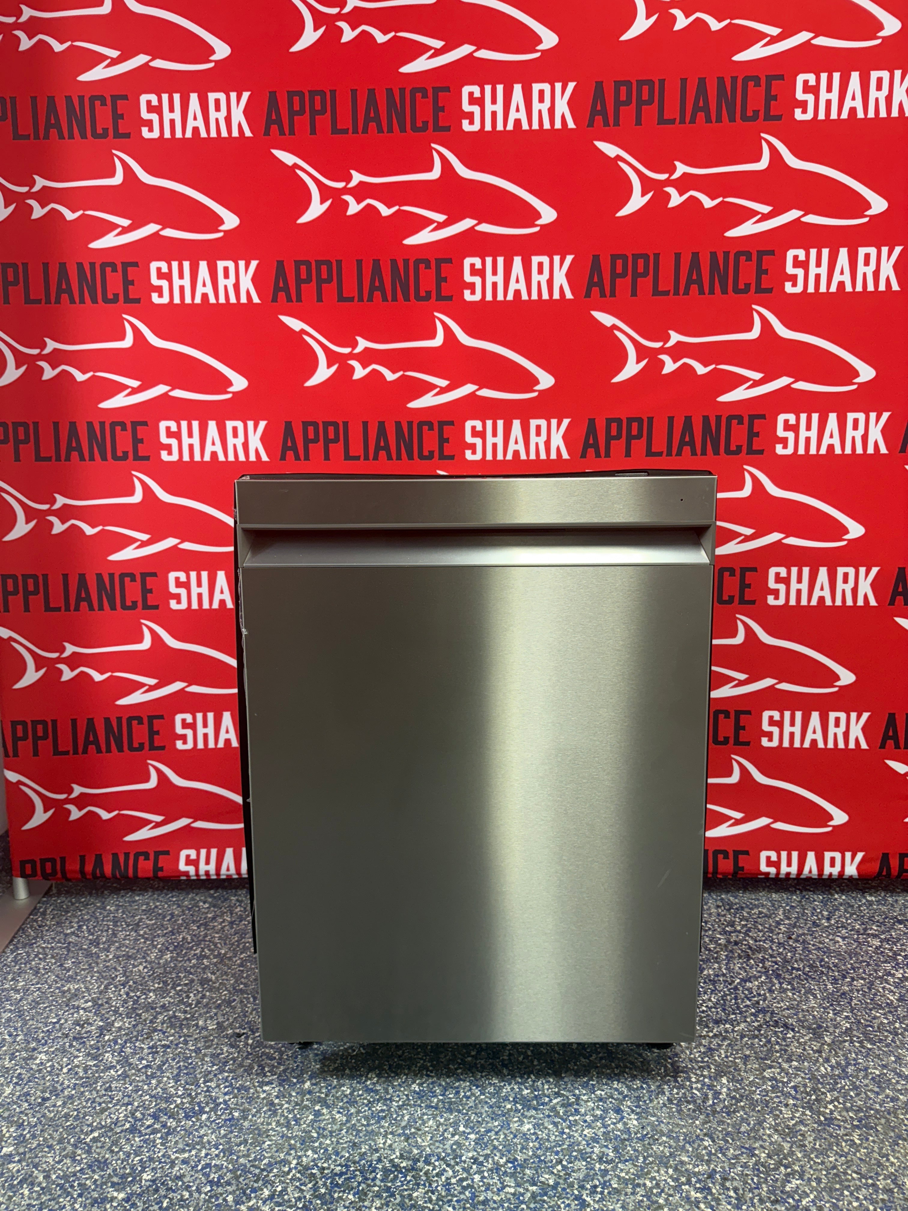 Scratch-dent KITCHENAID built-in dishwasher at Appliance Shark. Kansas City’s best dishwasher store.