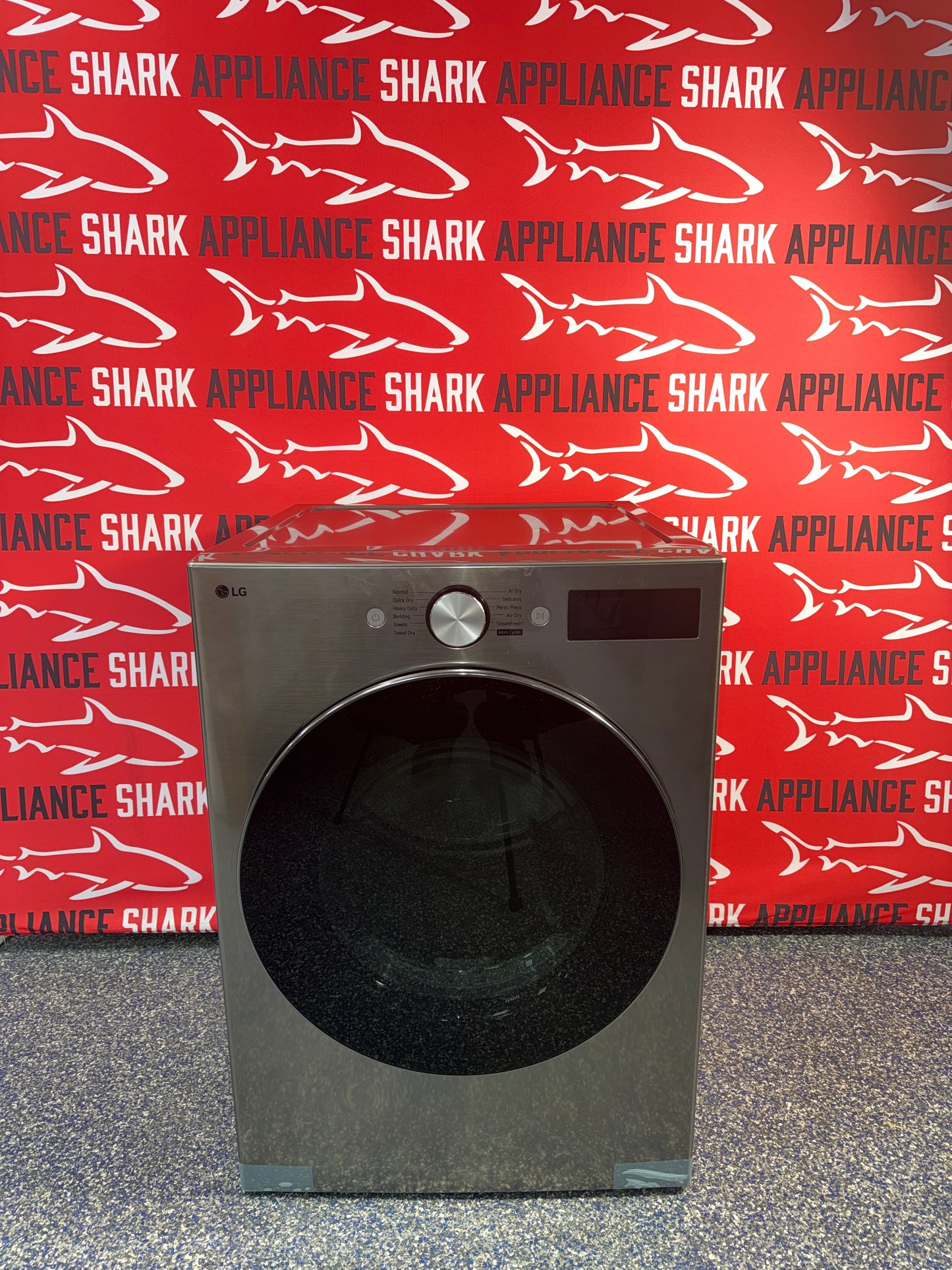 Shop LG electric dryers at Appliance Shark. Overland Park, KS's premier scratch-dent appliance store.