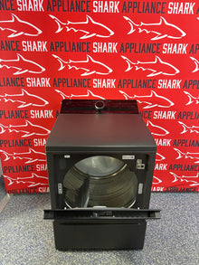 Scratch-dent LG electric dryer at Appliance Shark. Kansas City’s best dryer store.
