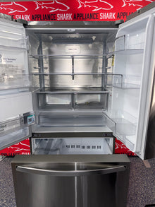 Save on this discounted LG Door Cooling+ refrigerator at Appliance Shark, serving Kansas City.
