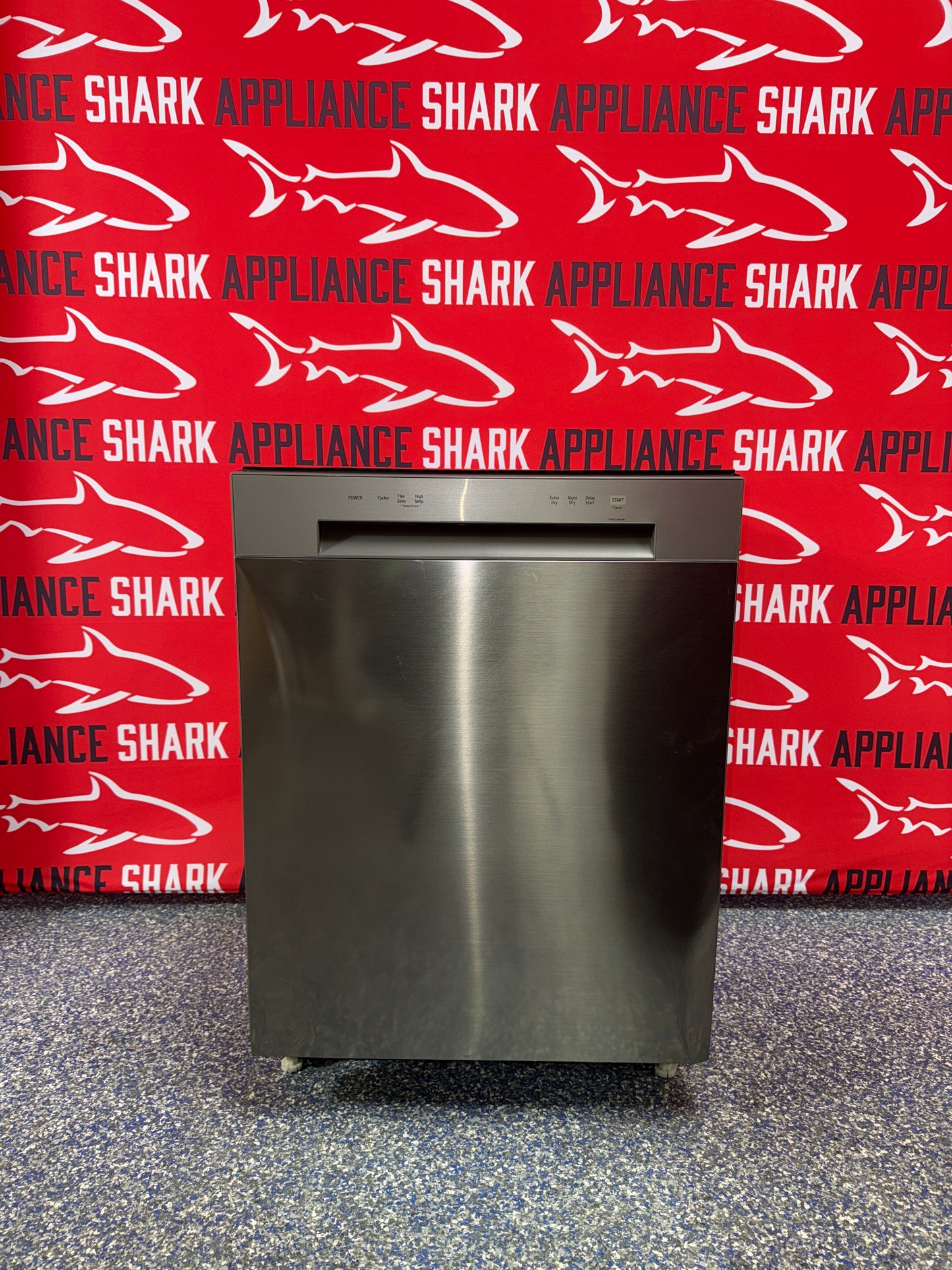 Discount LG built-in dishwasher at Appliance Shark. Overland Park, KS’s premier scratch-dent appliance store.