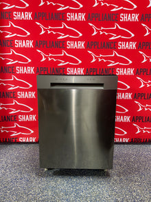 Discount LG built-in dishwasher at Appliance Shark. Overland Park, KS’s premier scratch-dent appliance store.