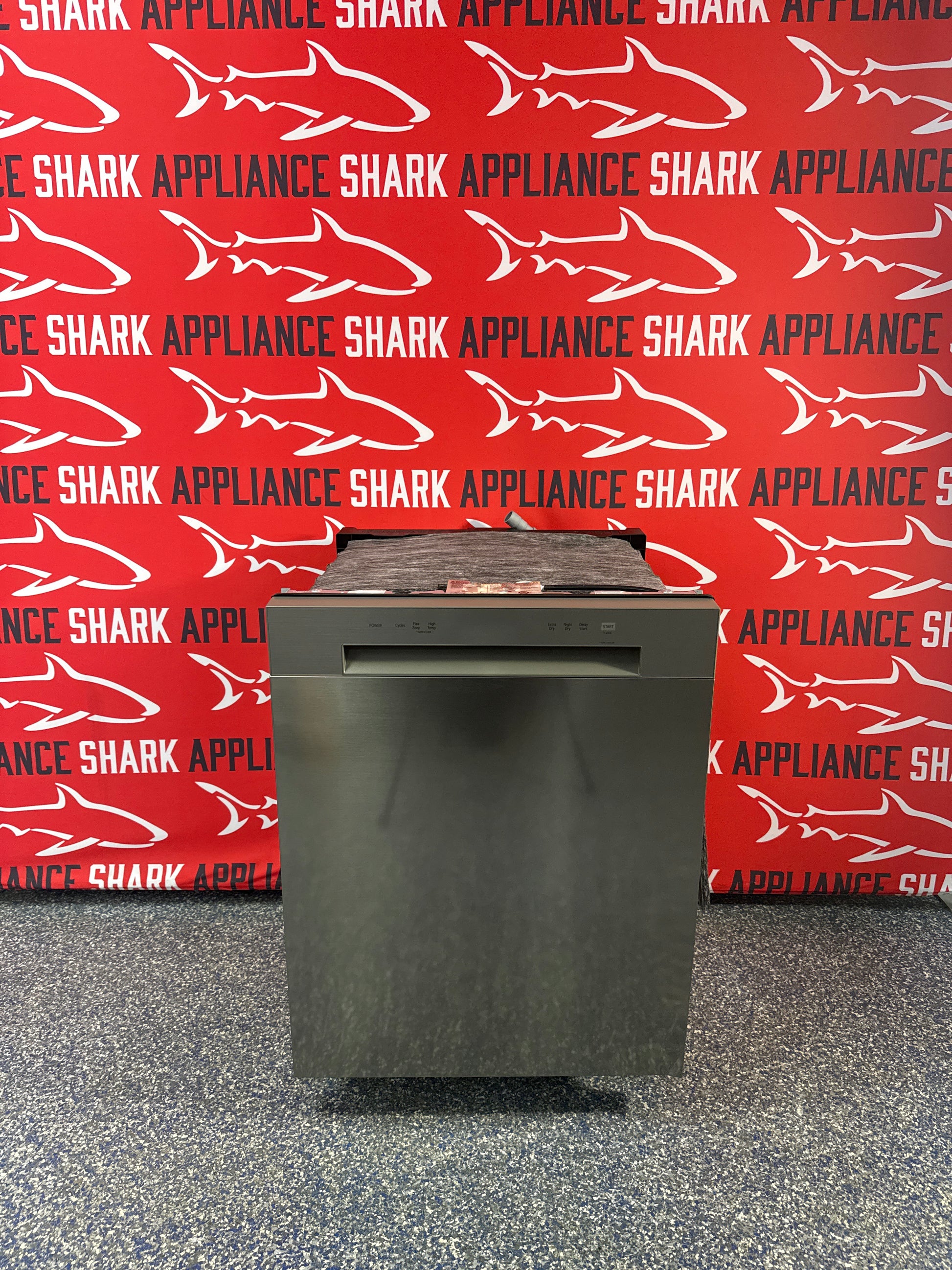 Shop LG dishwashers at Appliance Shark. Overland Park, KS's premier scratch-dent appliance store.