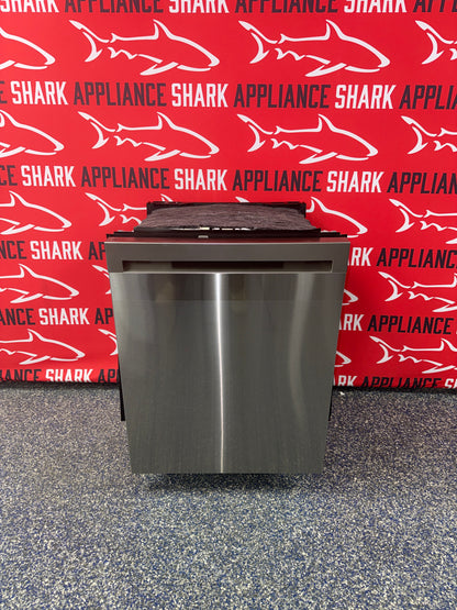 Shop LG dishwashers at Appliance Shark. Overland Park, KS's premier scratch-dent appliance store.