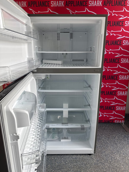 Save on this discounted LG internal water dispenser refrigerator at Appliance Shark, serving Kansas City.