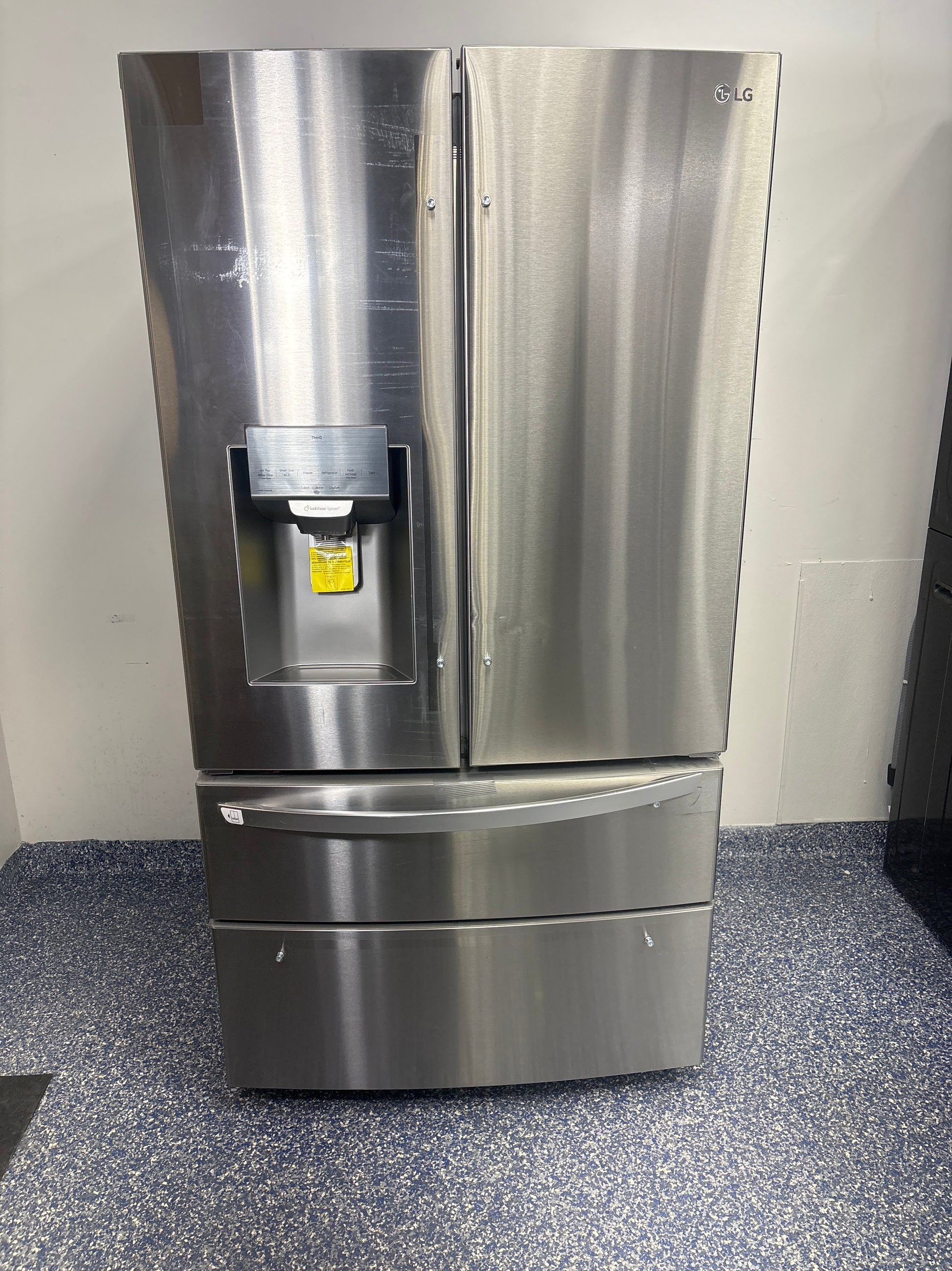 Appliance Shark is Overland Park's best store for amazing LG refrigerator deals