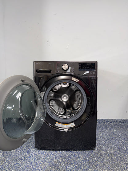 Scratch-dent LG front load washer at Appliance Shark. Overland Park, KS’s premier washer store.