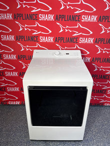 Affordable LG electric dryer at Appliance Shark. Kansas City’s best appliance store.