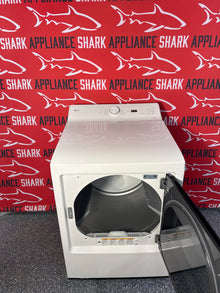 Shop a discount LG electric dryer at Appliance Shark in Overland Park, KS.