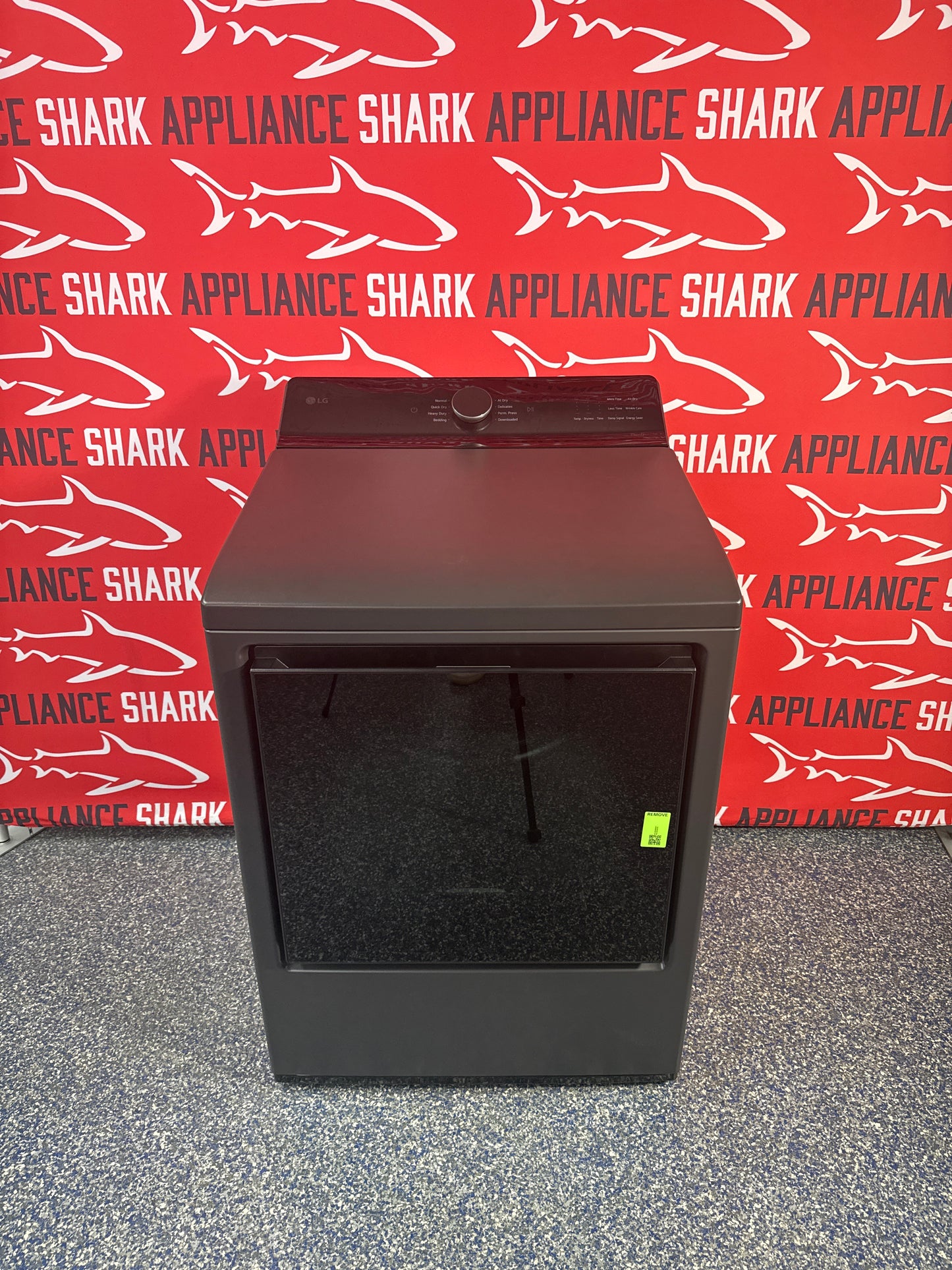 Scratch-dent LG electric dryer at Appliance Shark. Kansas City's best appliance store.