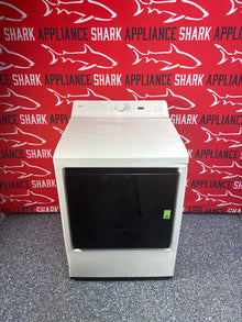 Discount LG gas dryer at Appliance Shark. Overland Park, KS’s premier scratch-dent appliance store.