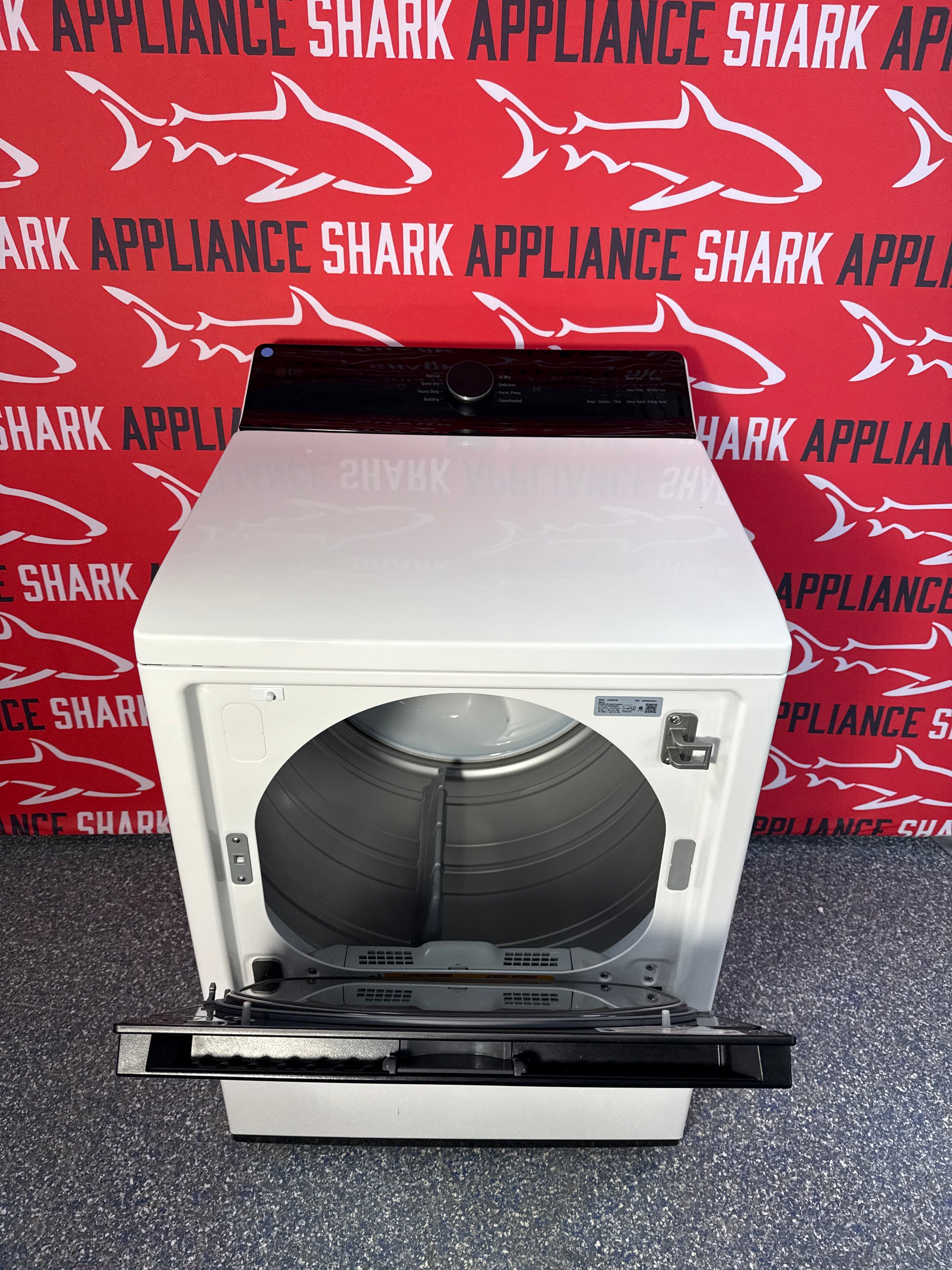 Affordable LG gas dryer at Appliance Shark. Kansas City’s best appliance store.