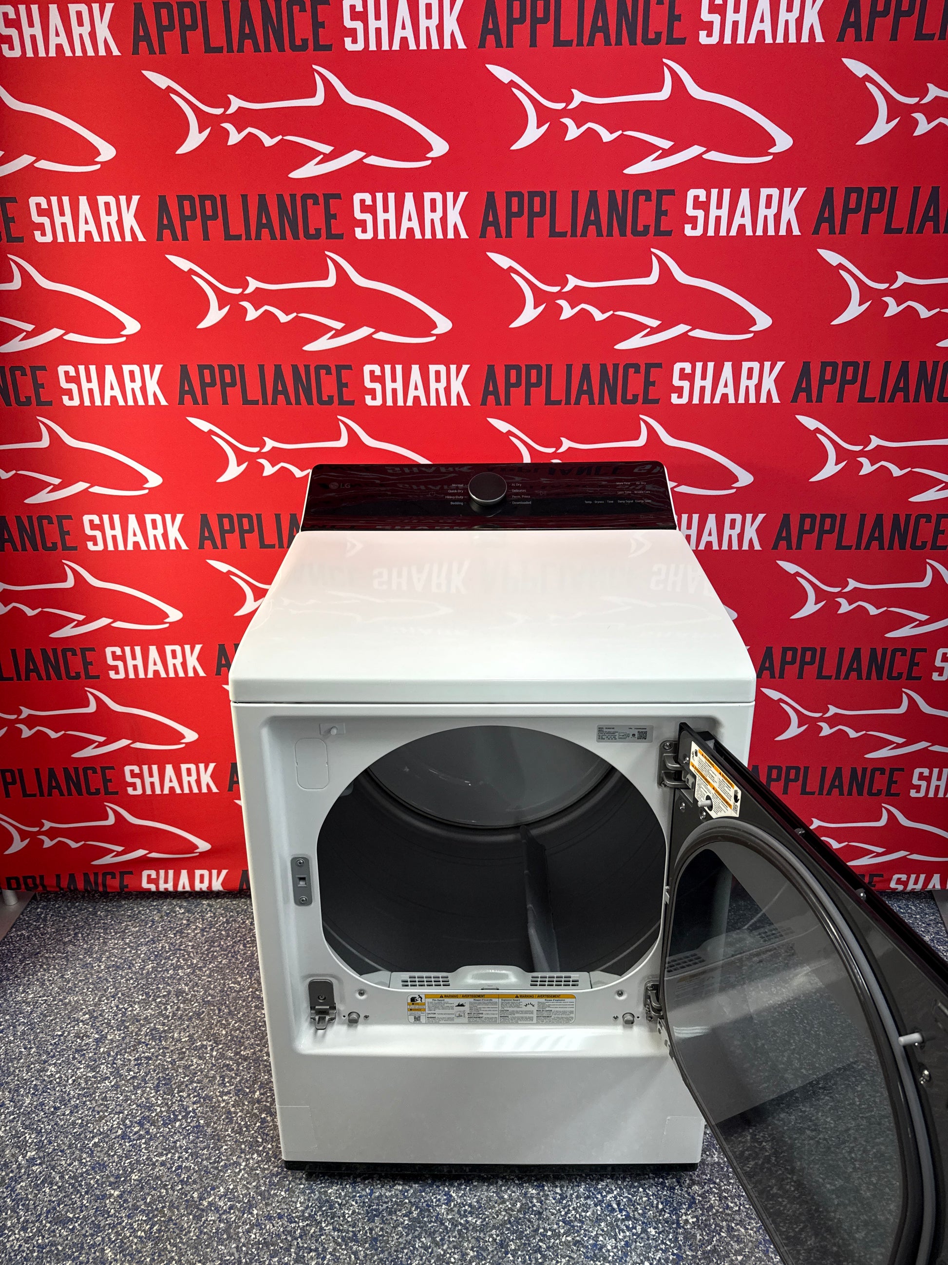 Affordable LG gas dryer at Appliance Shark. Kansas City’s best appliance store.