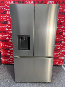 Shop LG french door refrigerator at Appliance Shark. Overland Park, KS's premier scratch-dent appliance store.