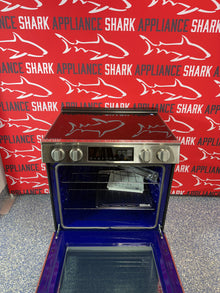 Scratch-dent LG induction range at Appliance Shark. Kansas City’s best appliance store.