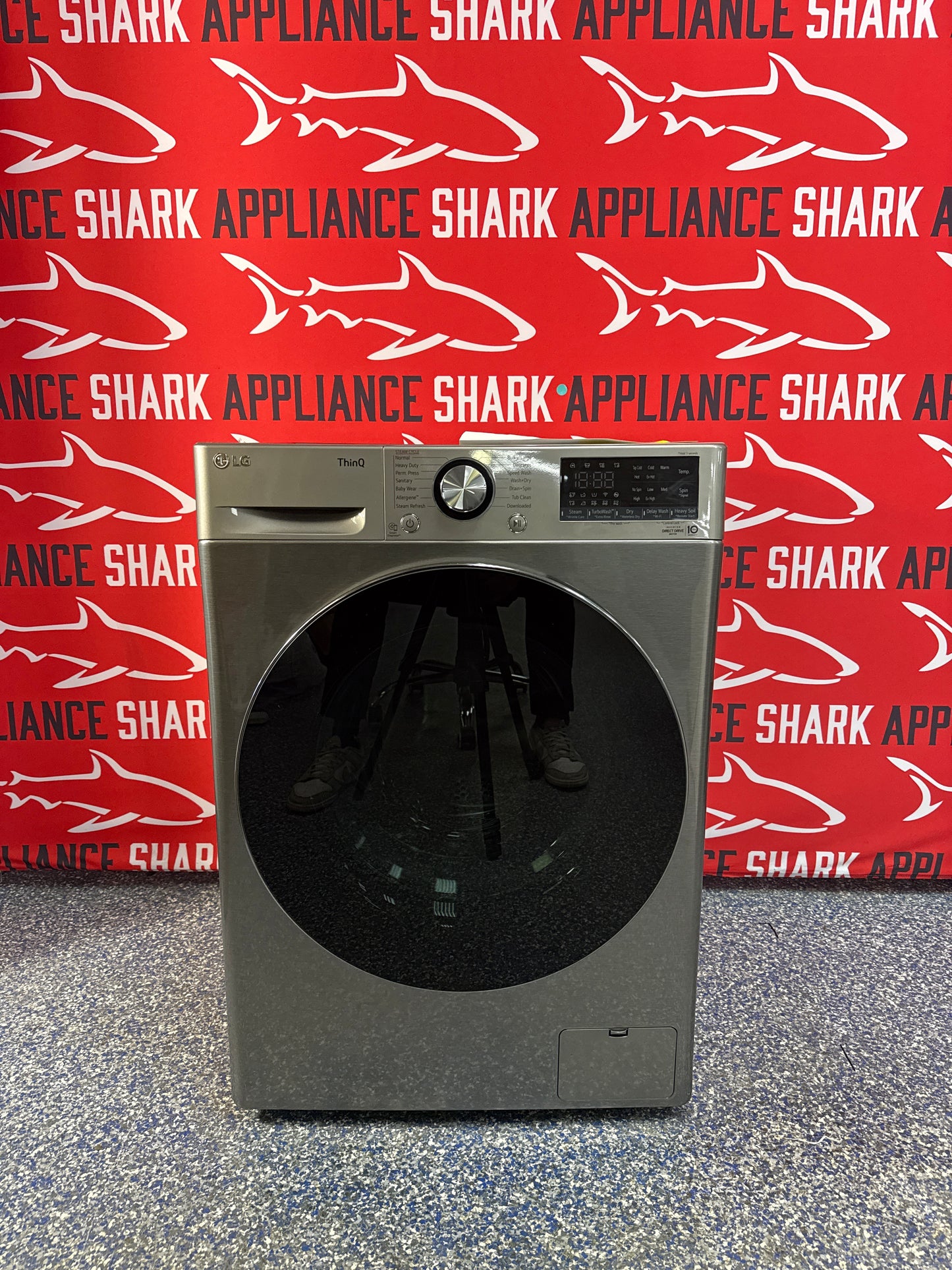 Discount LG washer dryer combo at Appliance Shark. Overland Park, KS’s premier scratch-dent appliance store.
