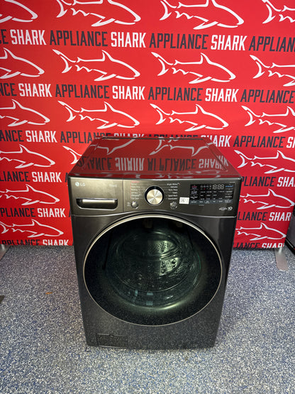 Discount LG front load washer at Appliance Shark. Overland Park, KS’s premier scratch-dent appliance store.