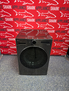 Discount LG front load washer at Appliance Shark. Overland Park, KS’s premier scratch-dent appliance store.