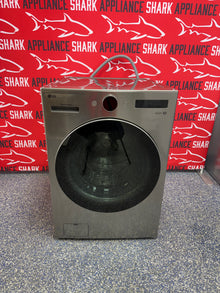 Discount LG washer dryer combo at Appliance Shark. Overland Park, KS’s premier scratch-dent appliance store.