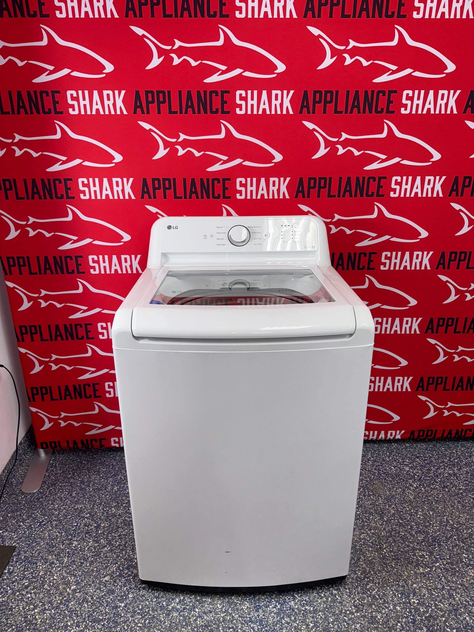 Discount LG top load washer at Appliance Shark. Overland Park, KS’s premier scratch-dent appliance store.