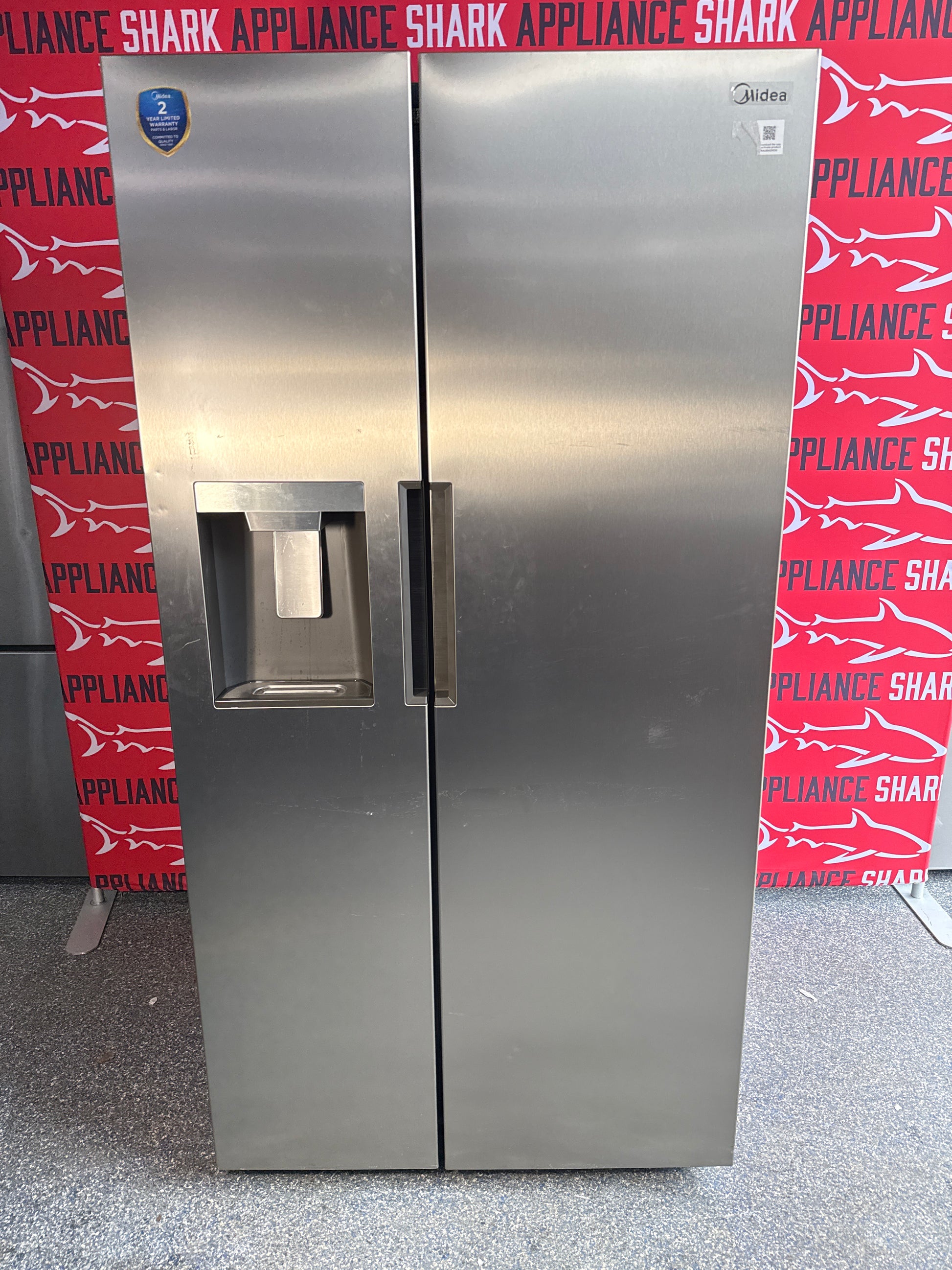 Enjoy real savings on this MIDEA ENERGY STAR Certified refrigerator at Appliance Shark, proudly serving Kansas City.