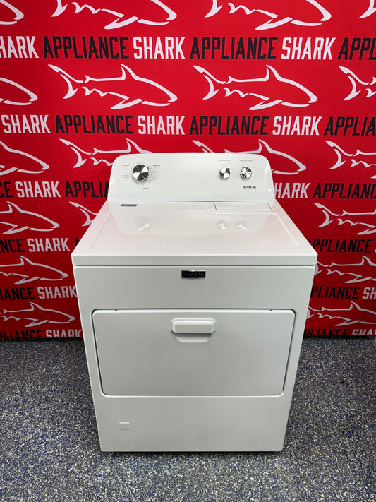 Discount MAYTAG 4.2 cu. ft. gas dryer at Appliance Shark in Overland Park, KS.