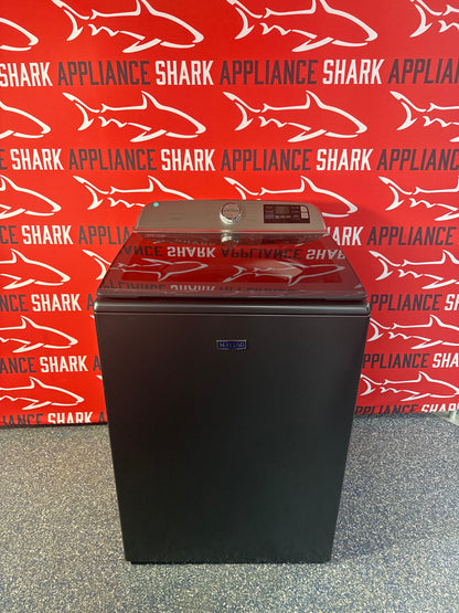 Discount MAYTAG Pet Pro top load washer at Appliance Shark. Overland Park, KS's premier scratch-dent appliance store.