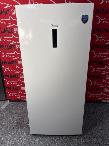 Scratch-dent MIDEA convertible upright freezer at Appliance Shark. Kansas City's best appliance store.