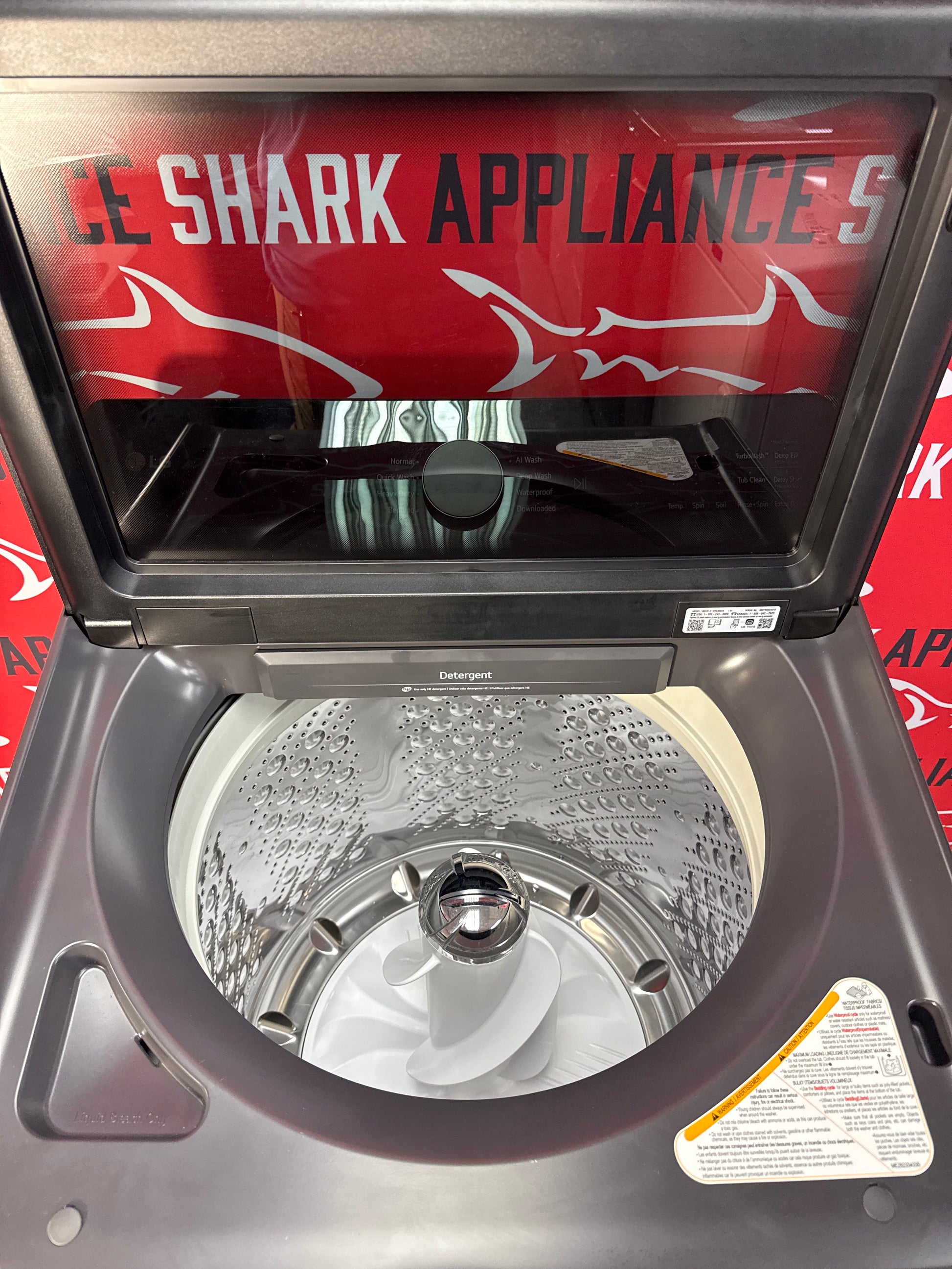 Discount LG top load washer at Appliance Shark. Overland Park, KS's premier scratch-dent appliance store.