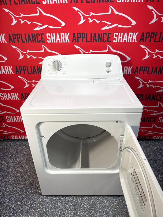 Scratch-dent ROPER electric dryer at Appliance Shark. Kansas City's best scratch-dent appliance store.