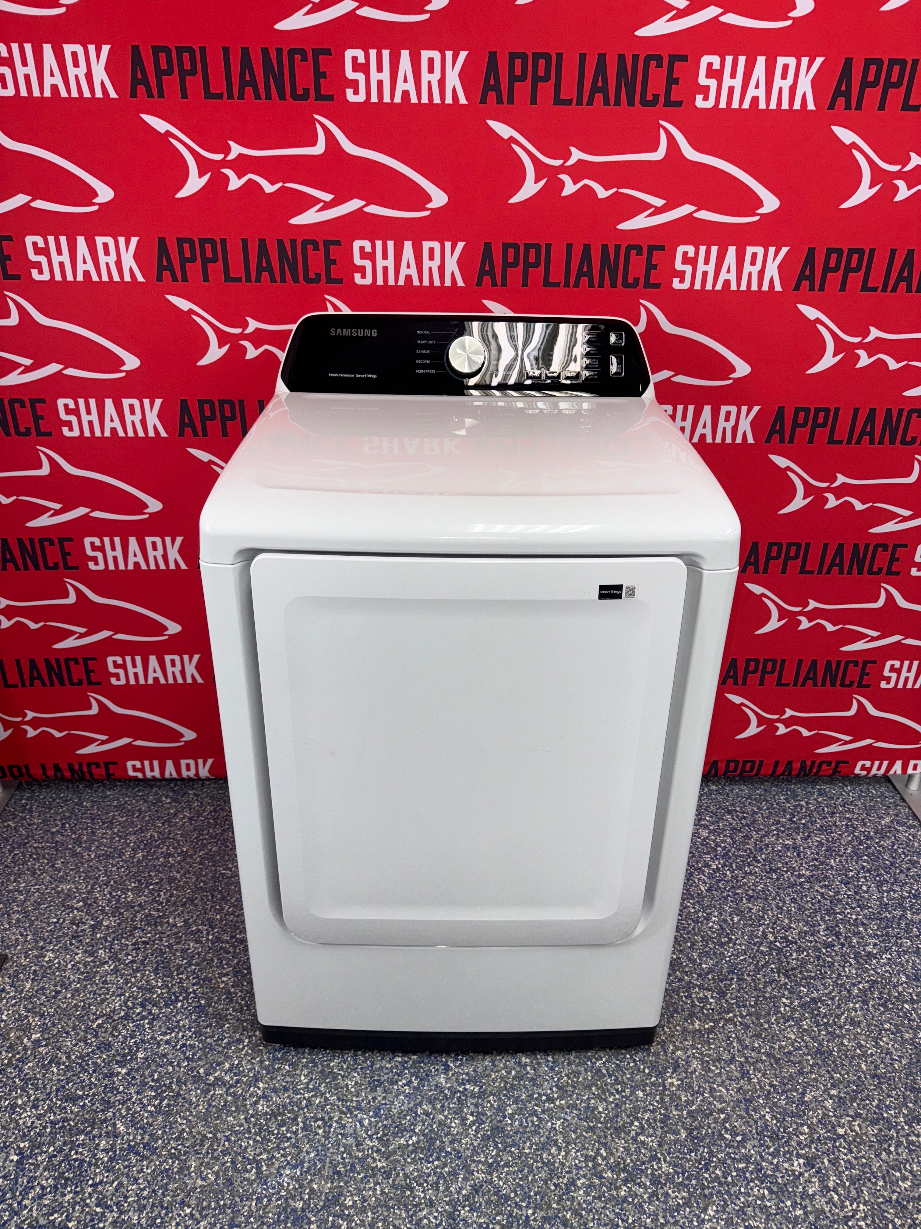 Scratch-dent SAMSUNG electric dryer at Appliance Shark. Kansas City’s best dryer store.