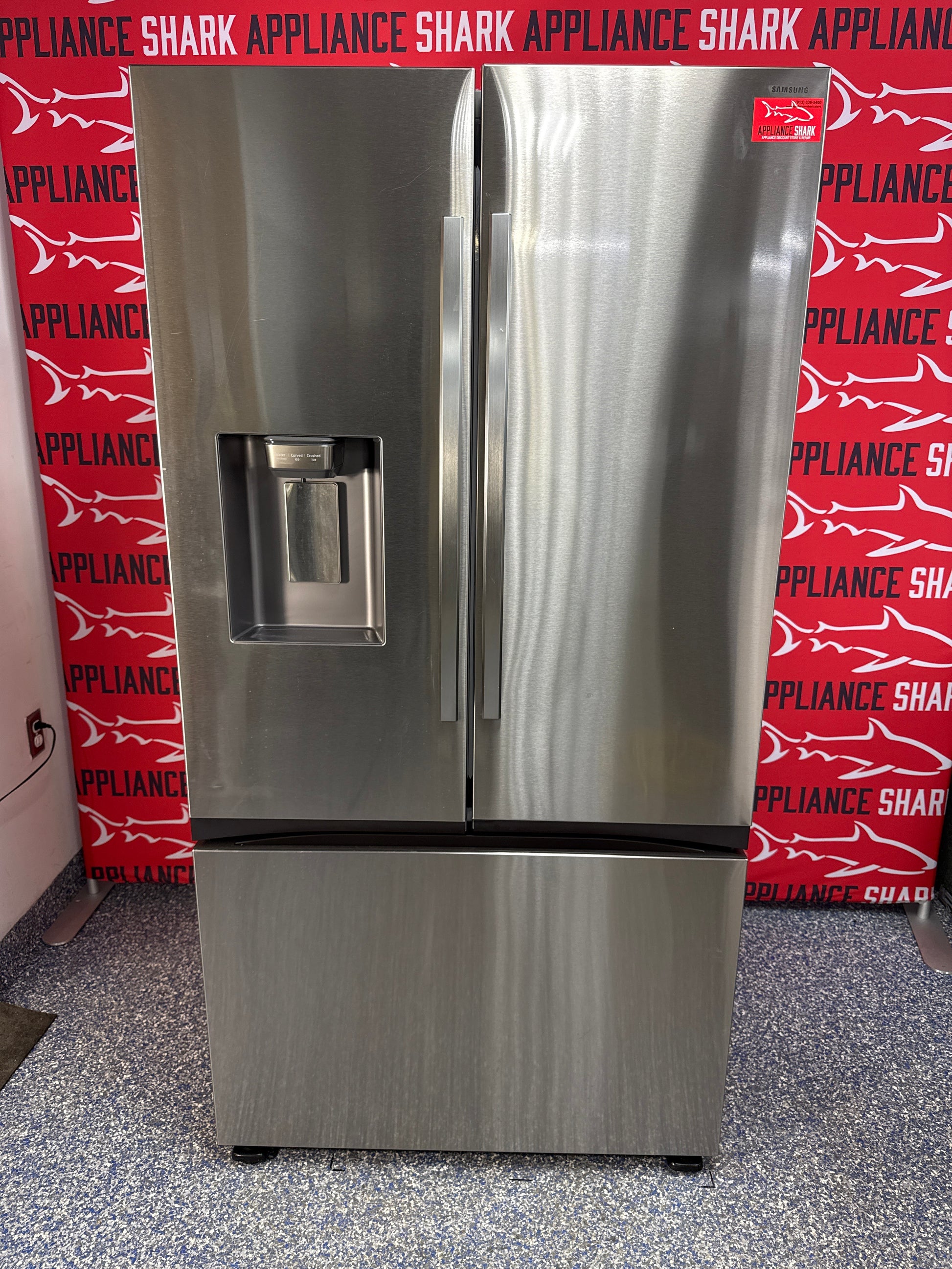 Discount SAMSUNG French door refrigerator at Appliance Shark. Overland Park, KS’s premier scratch-dent appliance store.