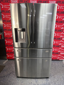 Discount SAMSUNG 4-door French door refrigerator at Appliance Shark. Overland Park, KS's premier scratch-dent appliance store.