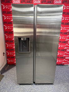 Discount SAMSUNG side by side refrigerator at Appliance Shark. Overland Park, KS’s premier scratch-dent appliance store.
