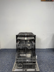 DW80R9950US | 24 In. SAMSUNG Smart Built-In Dishwasher with Glide Rail System, 3rd Rack, 15 Place Settings, and Autorelease Door at Appliance Shark Scratch and Dent Store in Overland Park, Kansas