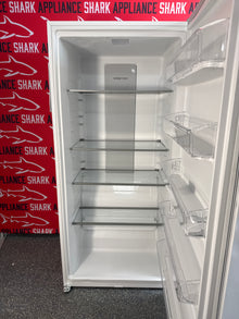 Discount FRIGIDAIRE upright freezer at Appliance Shark in Overland Park, KS.