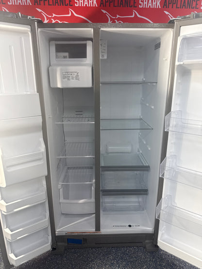 Scratch-dent WHIRLPOOL side-by-side refrigerator at Appliance Shark. Kansas City’s best refrigerator store.
