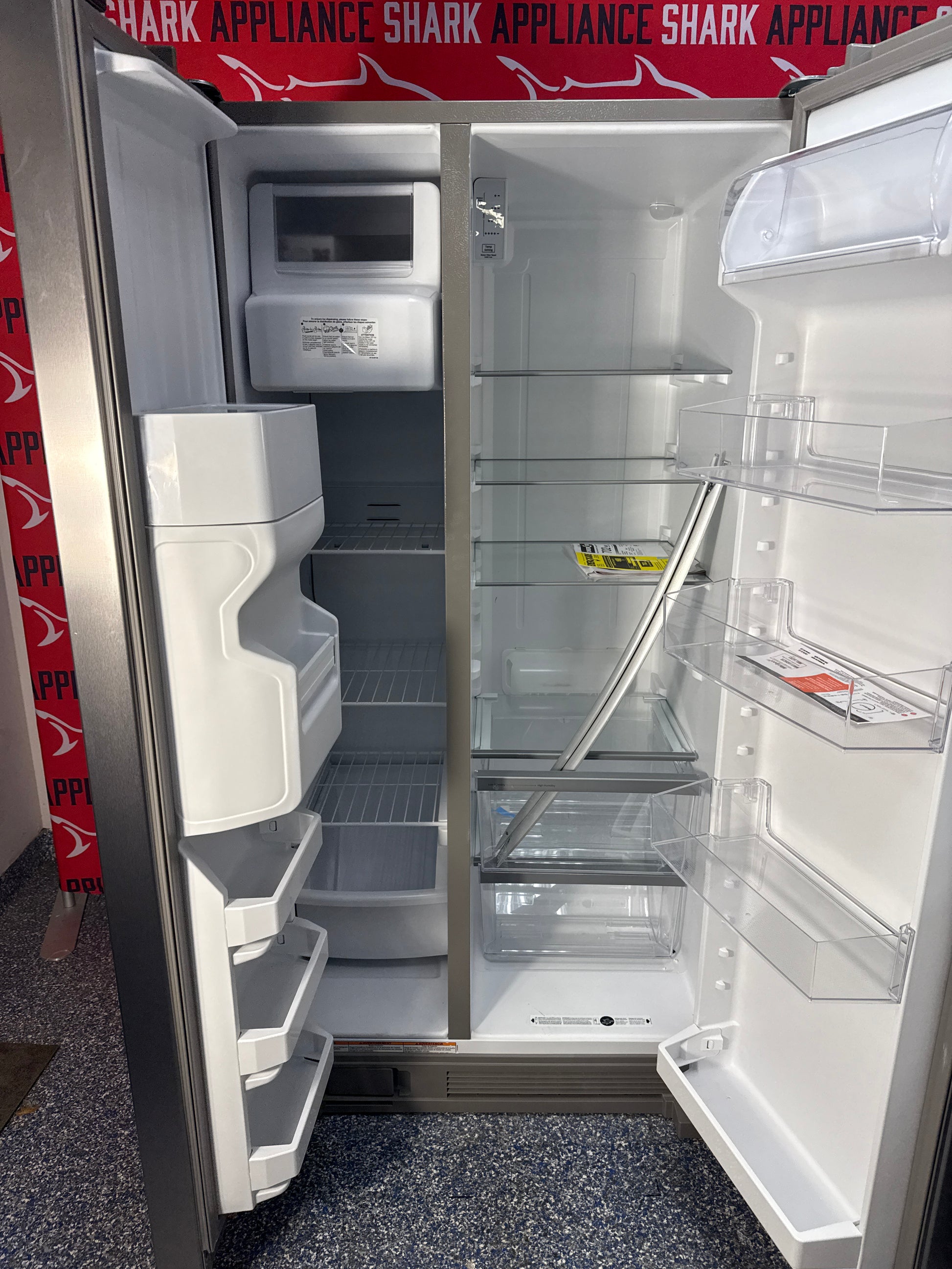 Scratch-dent WHIRLPOOL side-by-side refrigerator at Appliance Shark. Kansas City’s best refrigerator store.