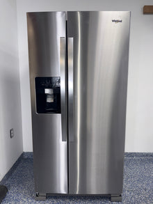 Discount WHIRLPOOL side-by-side refrigerator at Appliance Shark. Overland Park, KS’s premier scratch-dent appliance store.