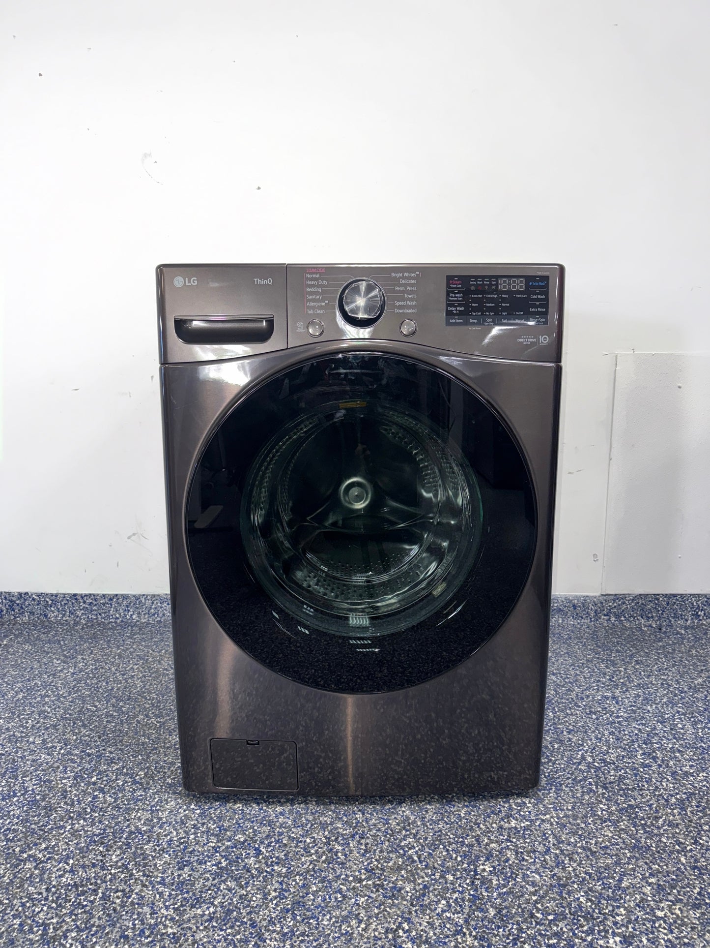 Discount LG front load washer at Appliance Shark. Overland Park, KS’s premier scratch-dent appliance store.