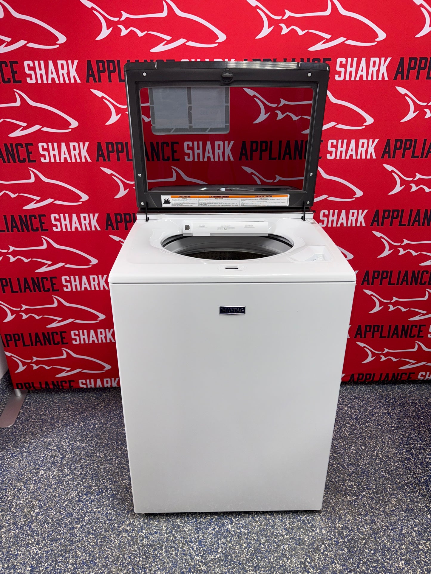 Discount MAYTAG top load washer at Appliance Shark in Overland Park, KS.