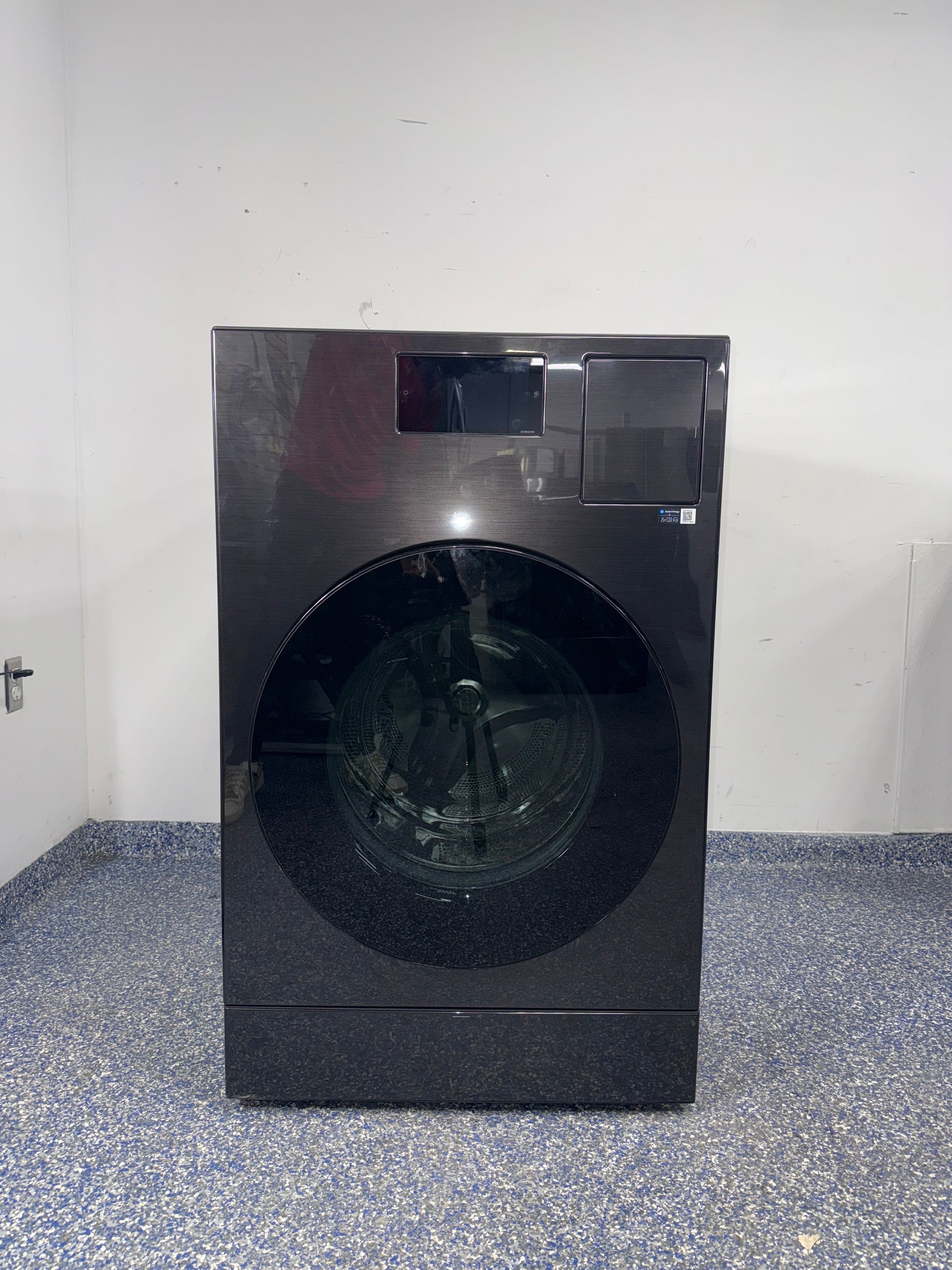 Discount SAMSUNG washer dryer combo at Appliance Shark. Overland Park, KS’s premier scratch-dent appliance store.