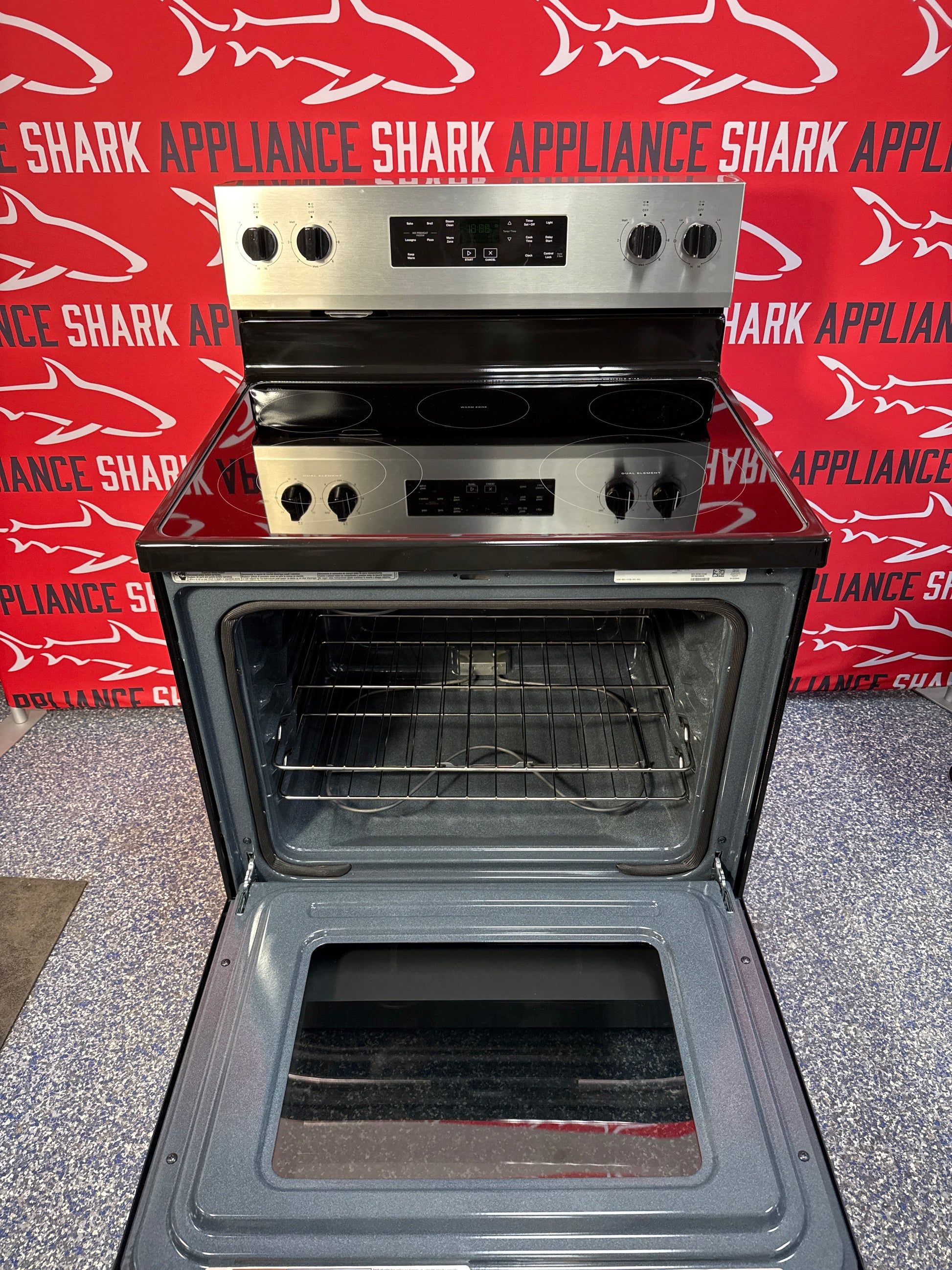 Scratch-dent WHIRLPOOL electric range at Appliance Shark. Kansas City's best appliance store.