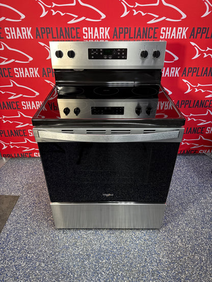 Discount WHIRLPOOL freestanding electric range at Appliance Shark. Overland Park, KS's premier scratch-dent appliance store.