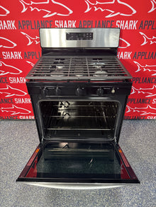 Discount WHIRLPOOL gas range at Appliance Shark in Overland Park, KS.
