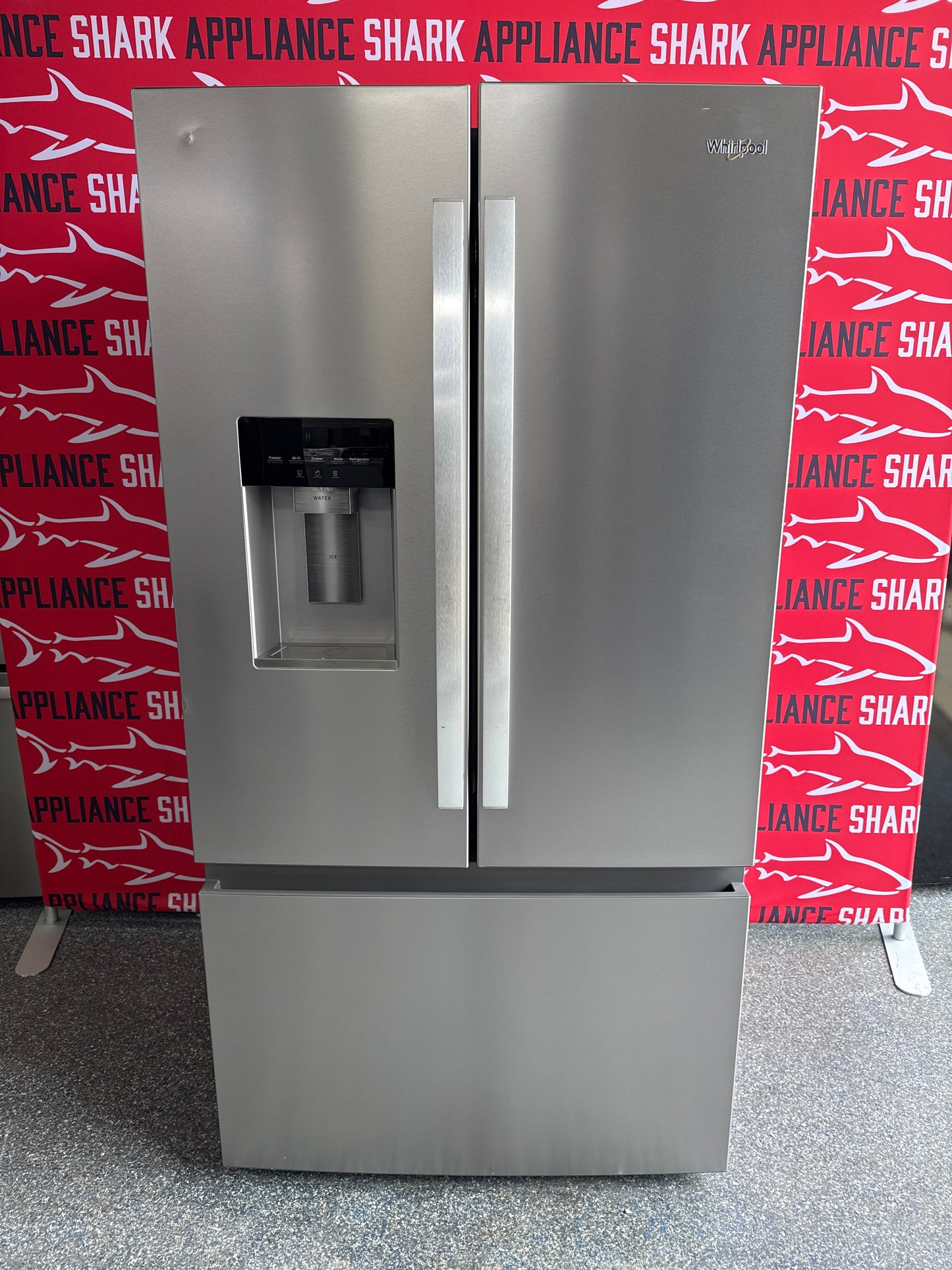 Discount WHIRLPOOL French door refrigerator at Appliance Shark. Overland Park, KS’s premier scratch-dent appliance store.