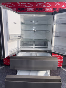 Scratch-dent WHIRLPOOL 4-door French door refrigerators at Appliance Shark. Kansas City's best scratch-dent appliance store.