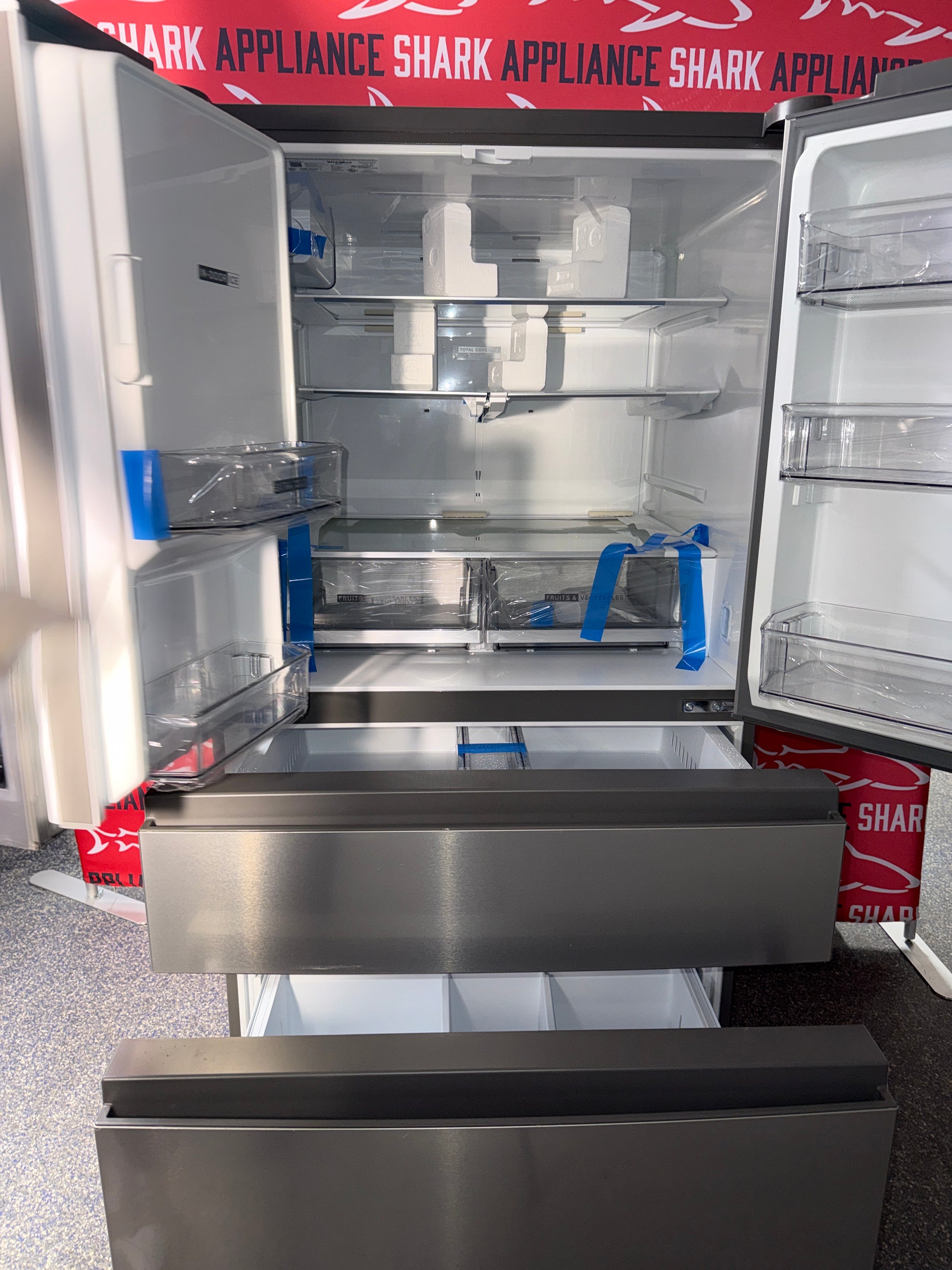 Scratch-dent WHIRLPOOL 4-door French door refrigerators at Appliance Shark. Kansas City's best scratch-dent appliance store.