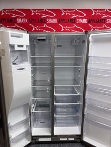 Scratch-dent WHIRLPOOL side by side refrigerator at Appliance Shark. Kansas City’s best appliance store.